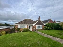 12, Woodland Way, Hastings TN35 4AU