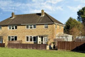10, Broomfield, Elstead, Godalming GU8 6HH