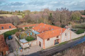 Riverside Barn, Riverside Road, Letheringsett NR25 7YE