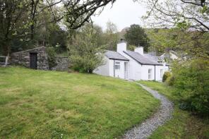 Bryn Seiont, Fachwen LL55 3HD