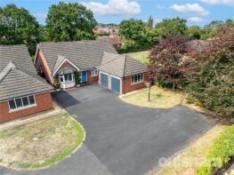 10, Glenfield Close, Redditch B97 5FA