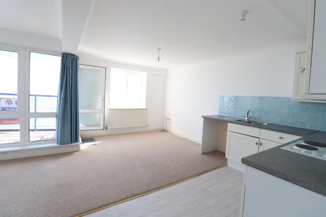 Kitchen/Living area 