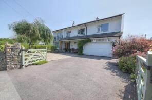 Greenfields, Llanmaes Road, Llantwit Major CF61 2XR