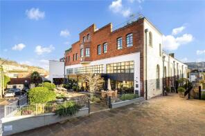 Flat 13, The Tramshed, Beehive Yard, City Centre, Bath BA1 5BB
