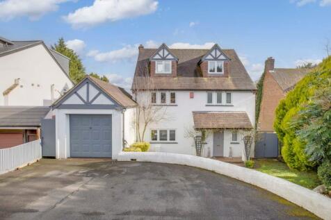 Amersham Road, High Wycombe, HP13