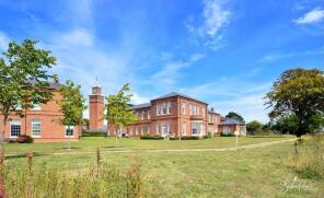 Apartment 1, 20 Hardy Villas, Whitecroft Park, Newport PO30 3FE