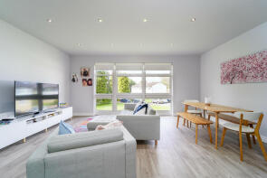4, Cedar Close, Staines-upon-thames TW18 2TF