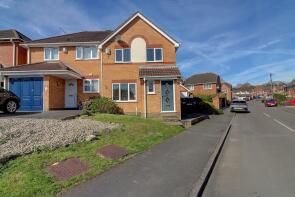 28, Moorwood Crescent, Nuneaton CV10 0NR