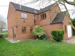 Hedgeways, Old A458 Yew Tree Cottage Junction To Marche Lane, Halfway House, Shrewsbury SY5 9DD
