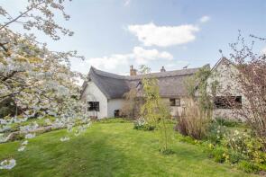 Thatchings, Gainsford End, Halstead CO9 4EG