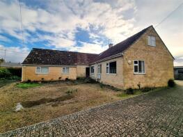 103, Top Lane, Whitley SN12 8QH