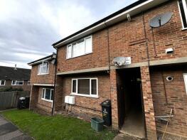 32, Howe Close, Colchester CO4 3XD