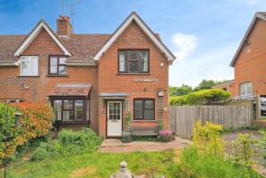 3, Brookside Cottages, Ducks Lane, Stockbridge SO20 8HD