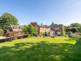 Allersmead House, Shipston Road, Alderminster CV37 8NY