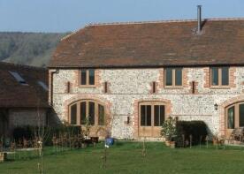 3, Manor Farm Barns, East Dean Lane, Chichester PO18 0JA
