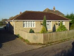 Suncourt, Station Road, Newport PO30 4NJ