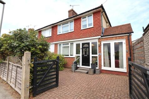 Rydens Way, Woking, Surrey, GU22