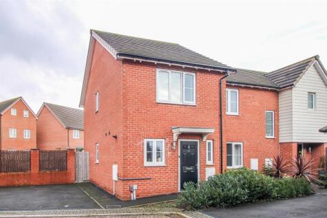 Beecham Square, Castleford WF10 1FJ