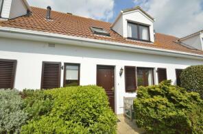 9, The Vineyard, Yarmouth PO41 0XE