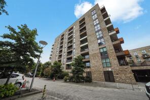 33, 3 Abbotsford Court, Lakeside Drive, London NW10 7FZ