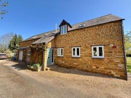 4 Mission Cottage, Bugbrooke Road, Northampton NN7 4AY