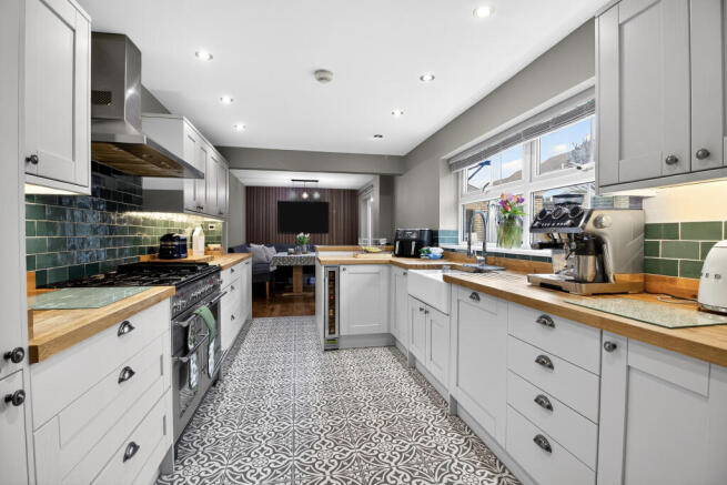 Kitchen/Dining Room