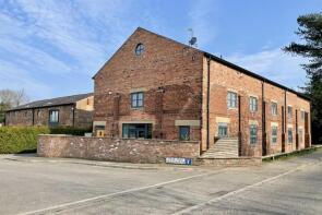 1, Pear Tree Farm Barns, Chelford Road, Knutsford WA16 8SU