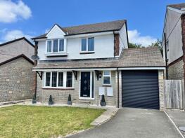 6, Hearl Road, Saltash PL12 4TX
