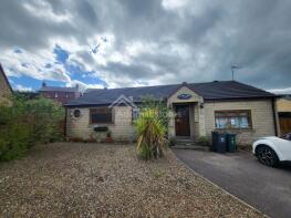 9, Lodge Farm Close, Thornhill, Dewsbury WF12 0DG