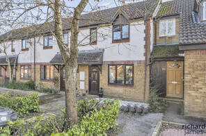 18, Corral Close, Shaw, Swindon SN5 5UX