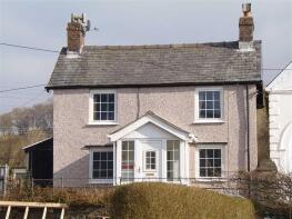 Glyndwr, Road From A470 Junction Trewen To No 2 Gorphwysfa, Machynlleth SY20 9HJ