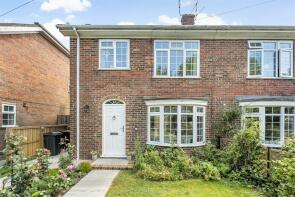 3, Townland Close, Ashford TN27 8AR