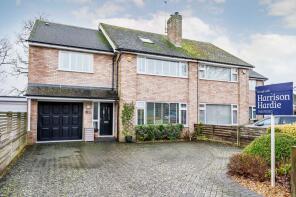 62, Fosseway Avenue, Moreton-in-marsh GL56 0EA