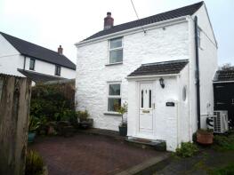 Narvic Cottage, Globe Square, Redruth TR16 6SN
