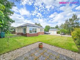 Dunromin, Balgreen, Hollybush, Doon Valley KA6 7EB