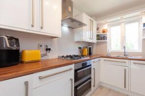 27b, Pheasant Walk, Littlemore, Oxford OX4 4XX