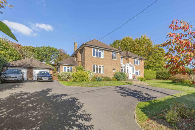 Three Oaks, The Close, SL8 5PE (LOW RES)-25