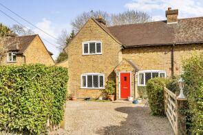 3, Hookwood Cottages, Hurst Lane, Epsom KT18 6EA
