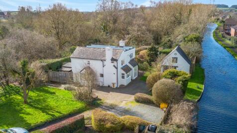 Giggetty Lane, Wombourne, WV5