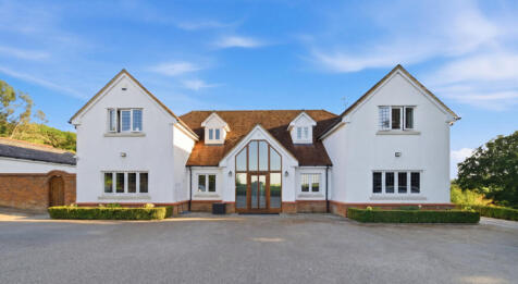 West End Lane, Hatfield, AL9