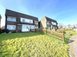 27, Dellfield, Froxfield, Petersfield GU32 1EH