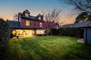 48 Gladstone House, Ack Lane East, Bramhall, Stockport SK7 2BY