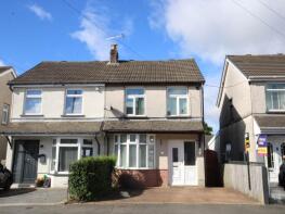 12, Pencoed Avenue, Cefn Fforest NP12 3LD