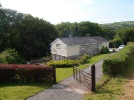 Felin Newydd, U4304 From Glanamman To Gwynfe, Gwynfe, Llangadog SA19 9RP