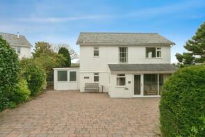 11 Awelon, Tan Y Gaer, Pwllheli LL53 7LY