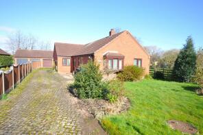 Oaklands, Broad Lane, Sykehouse, Doncaster DN14 9AY