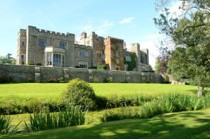 The Cromwell, Thurland Castle, Tunstall Road, Carnforth LA6 2QR