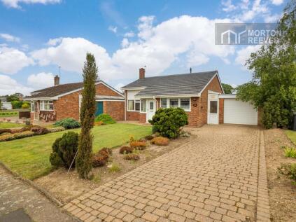 Waveney Drive, Hoveton, NR12 8DS
