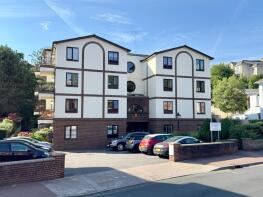 Flat 12, 10 Walnut Court, Walnut Road, Torquay TQ2 6HS
