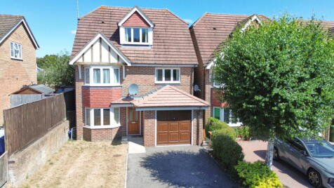 Luke Road East, Aldershot, GU11 3AX